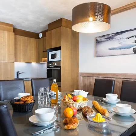 Appart hôtel Des Neiges Hermine 4*