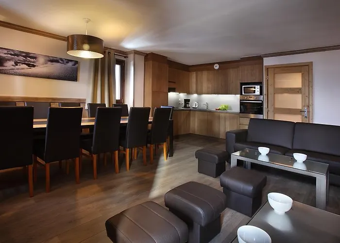 Hotel apartamentowy Des Neiges Hermine 4*