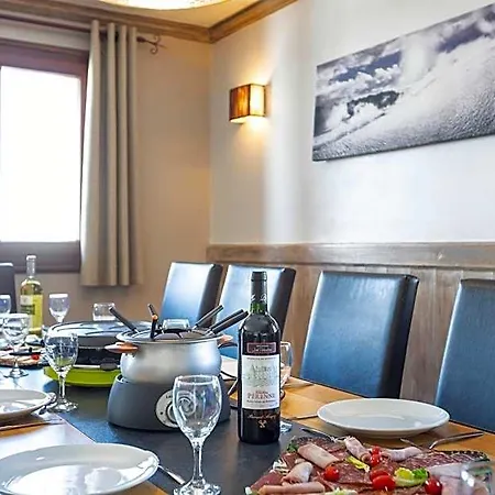 Des Neiges Hermine Aparthotel